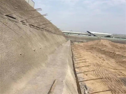 崇明河道边坡加固